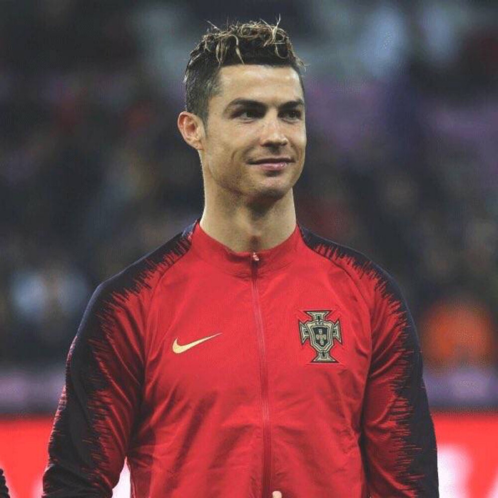 绿茵场上的百年世仇，皇马与巴萨，一场足球背后的政治战争