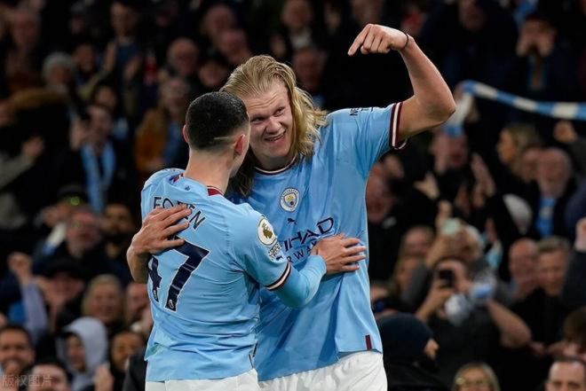 字母哥：在NBA的13年，我从未见过罗林斯这样进步这么大的球员