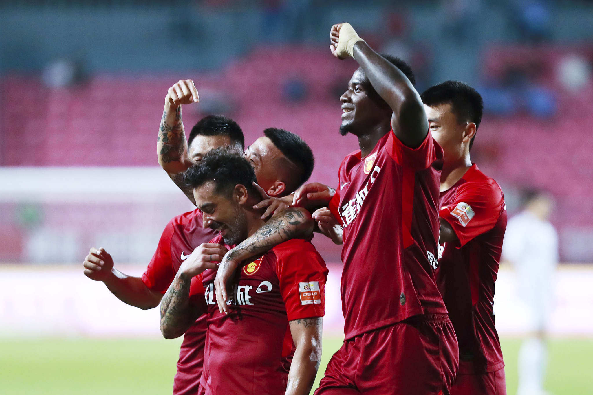 道奇与巨人百年世仇再度上演