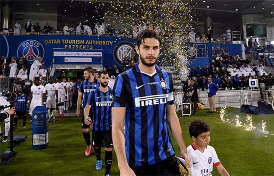 体图：厄兹詹将自由身离队，多特原本能用他加1000万签谢尔基